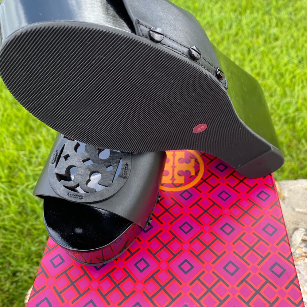 Tory Burch Miller 80 mm Platform Slide - Picture 4 of 7